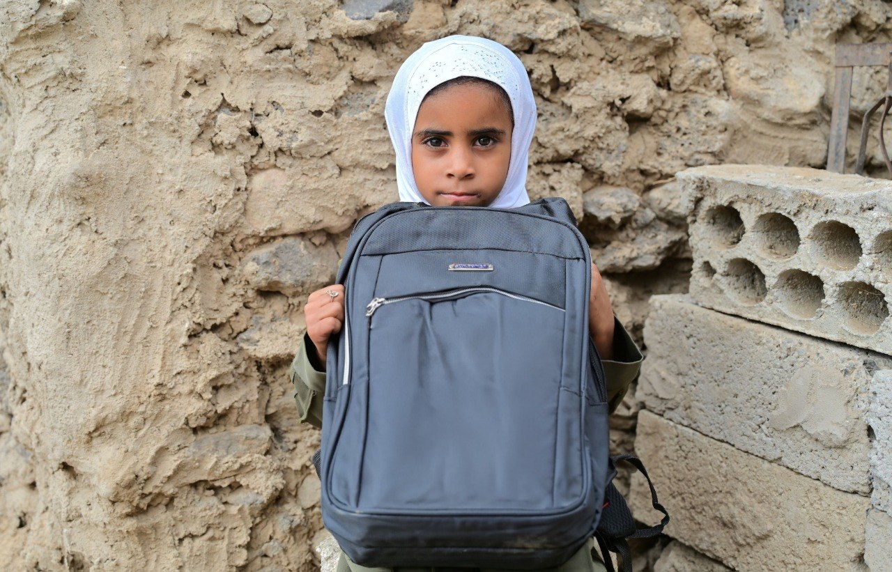 Distribution of Comprehensive School Bags and Stationery to 3,000 Students in Abyan